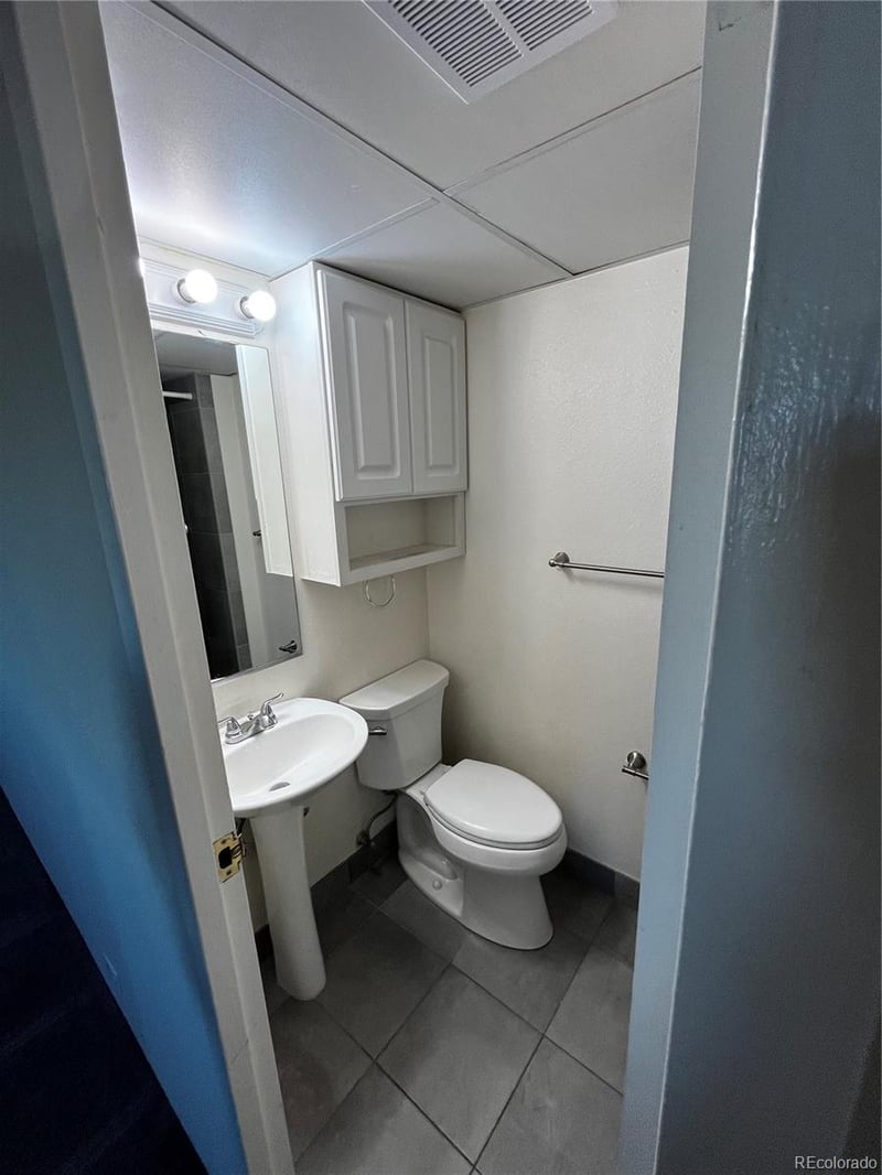 2225 Buchtel Blvd #901, Denver, CO 80210