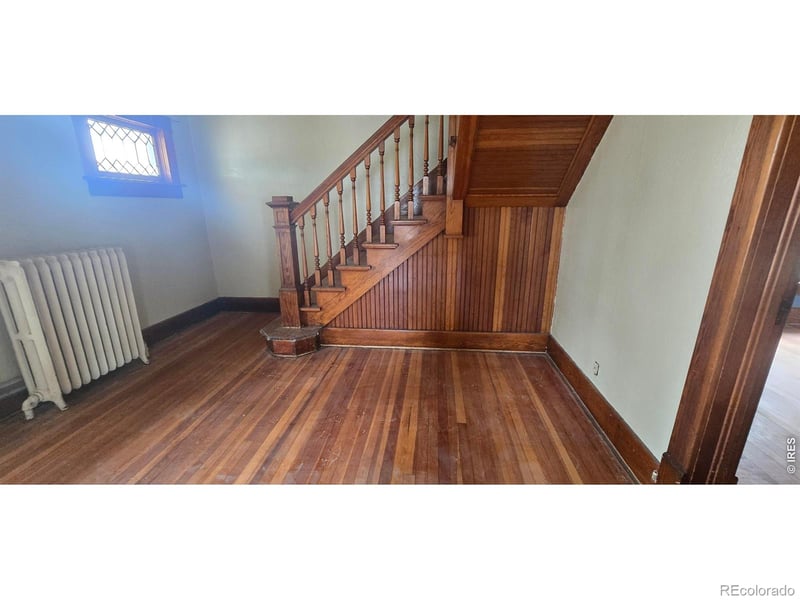 120 5th St, Julesburg, CO 80737