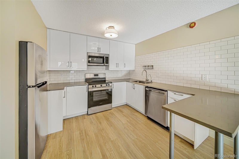 7040 E Girard Ave #210, Denver, CO 80224