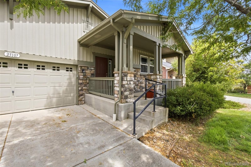 25107 E Canal Pl, Aurora, CO 80018