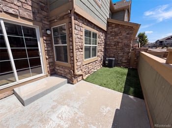 23560 Alamo Pl #B, Aurora, CO 80016