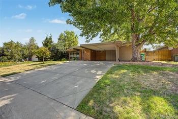 210 S Kearney St, Denver, CO 80224