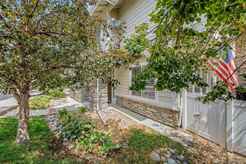 4 Whitehaven Cir, Highlands Ranch, CO 80129