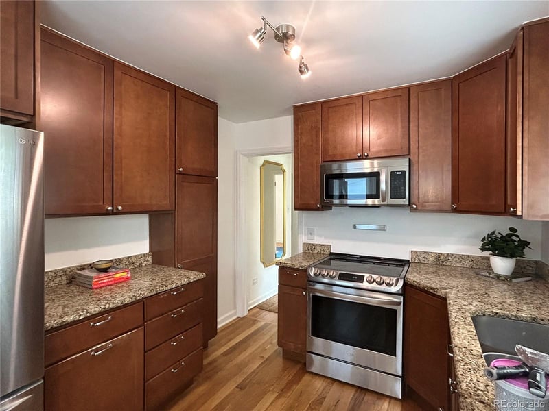 1540 Niagara St, Denver, CO 80220