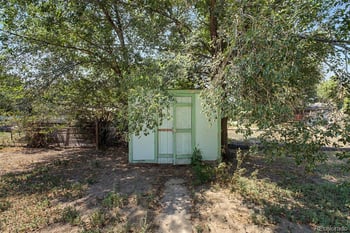 3039 Victor St, Aurora, CO 80011