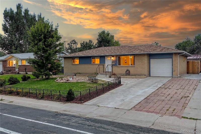 1320 27th St, Greeley, CO 80631