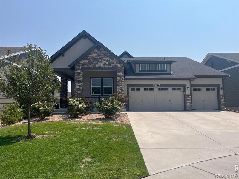 9390 Crestone St, Arvada, CO 80007