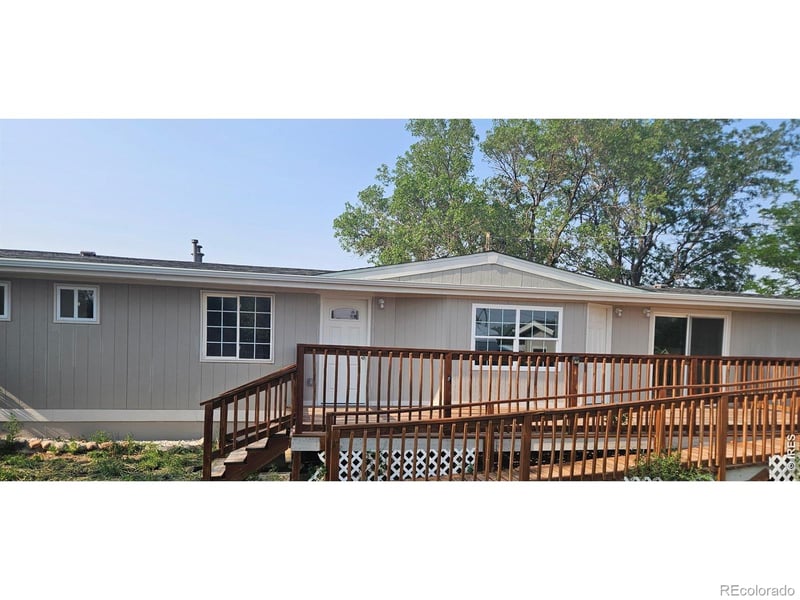 620 1st St, Bennett, CO 80102