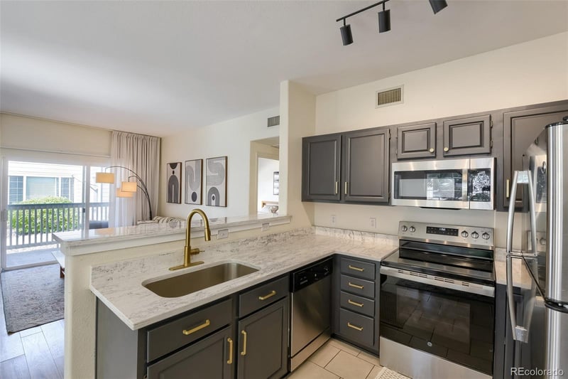 8365 Pebble Creek Way #104, Littleton, CO 80126