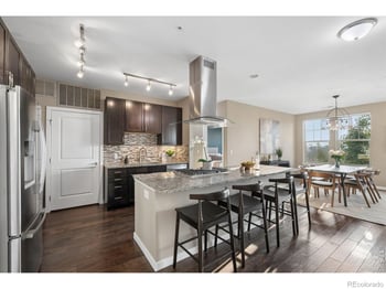 13598 Via Varra #201, Broomfield, CO 80020