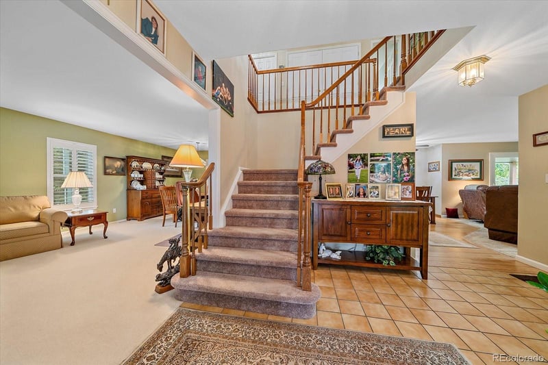 9885 W Aqueduct Pl, Littleton, CO 80123