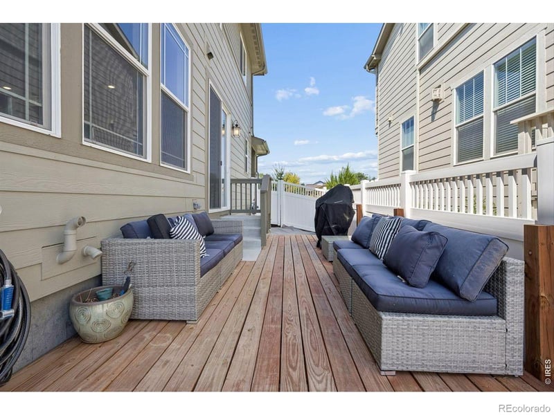 2478 Winding Dr, Longmont, CO 80504