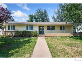 2612 Mountain View Ave, Longmont, CO 80503