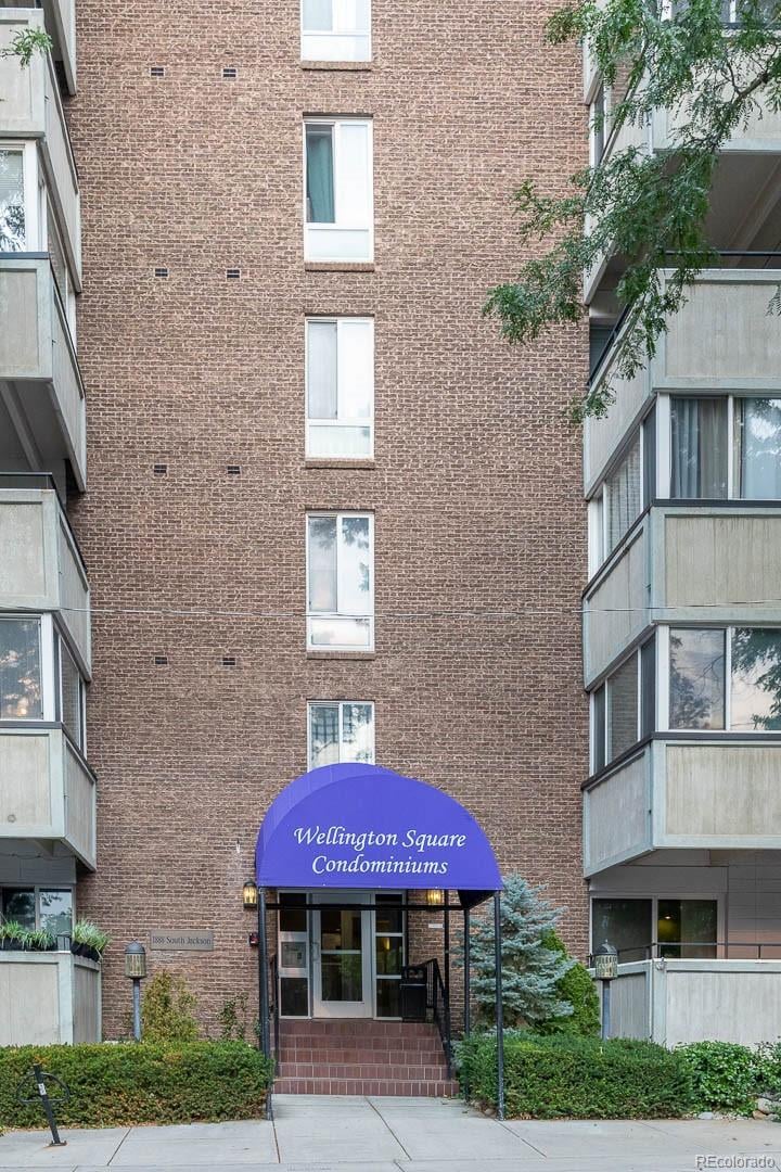 1888 Jackson St #406, Denver, CO 80210