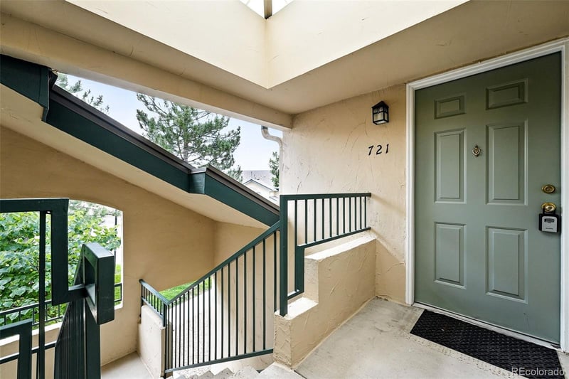 8671 E Dry Creek Rd #721, Englewood, CO 80112