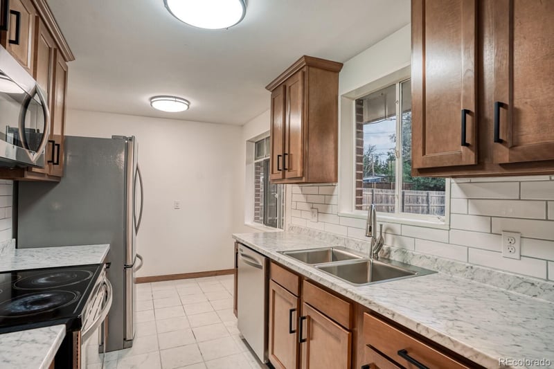 345 Lee St, Denver, CO 80226