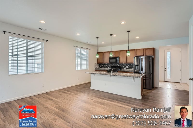 22052 Standford Cir, Aurora, CO 80015