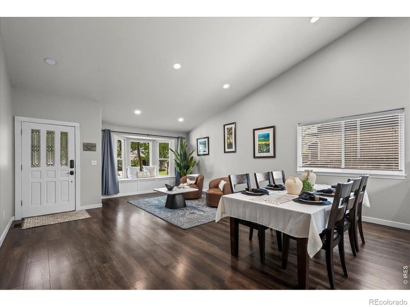 2431 Maplewood Cir, Longmont, CO 80503