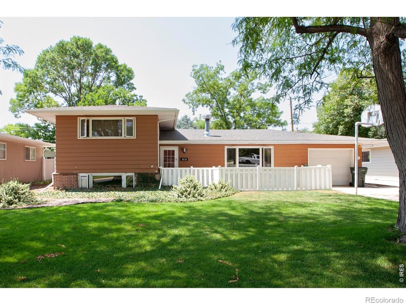 910 10th Ave, Sterling, CO 80751
