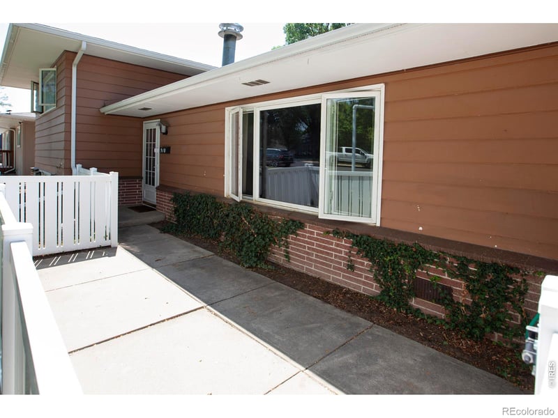 910 10th Ave, Sterling, CO 80751