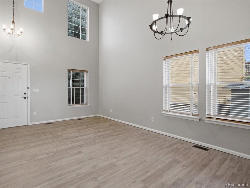 9931 Aftonwood St, Littleton, CO 80126