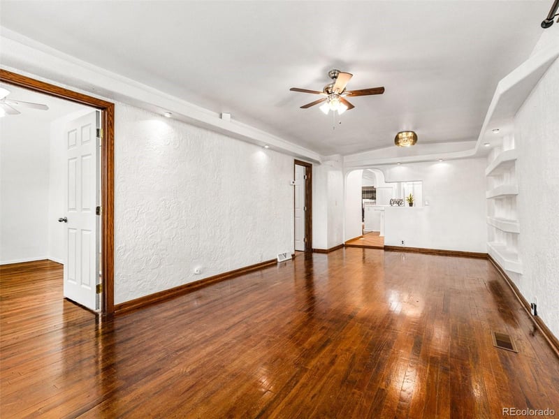 2213 Evans Ave, Pueblo, CO 81004