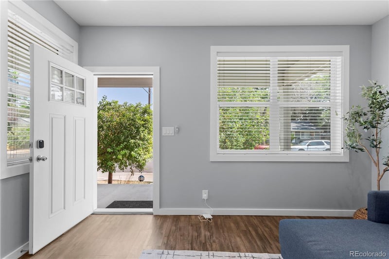 1797 Alton St, Aurora, CO 80010