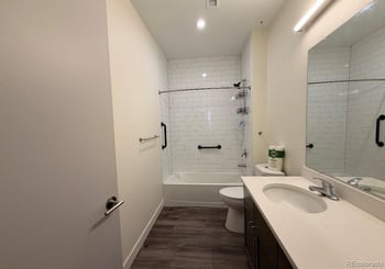8475 E 36th Ave #131, Denver, CO 80238