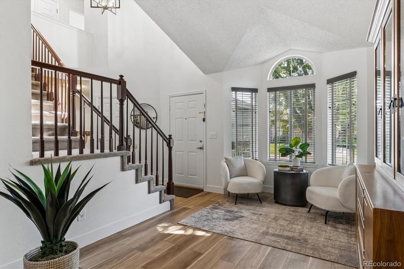 9879 Foxhill Cir, Littleton, CO 80129