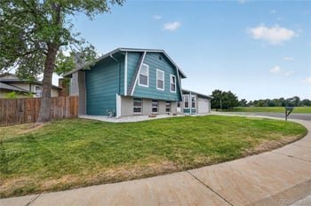 8494 W 74th Pl, Arvada, CO 80005