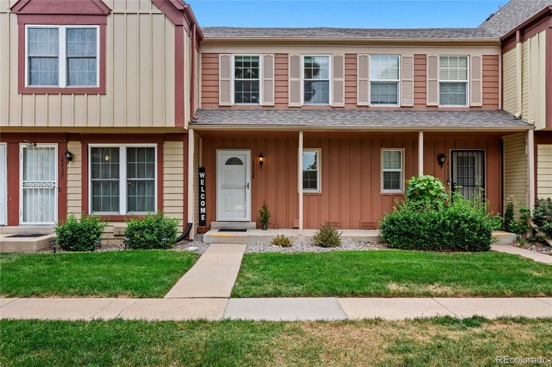14252 E Hawaii Cir #B, Aurora, CO 80012
