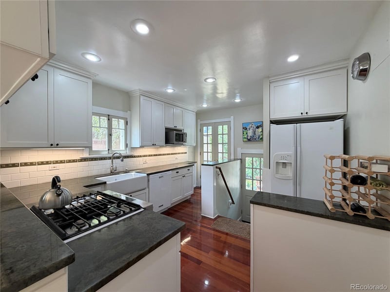 631 Jackson St, Denver, CO 80206