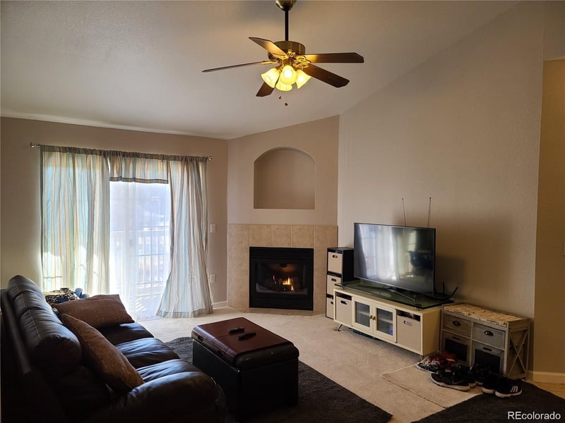 7440 S Blackhawk St #8303, Englewood, CO 80112
