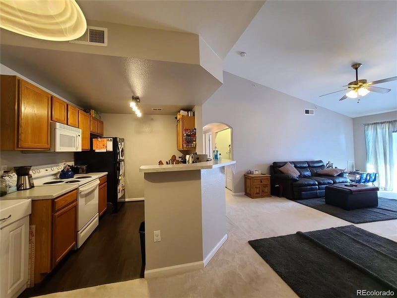7440 S Blackhawk St #8303, Englewood, CO 80112