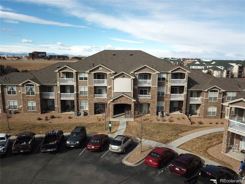 7440 S Blackhawk St #8303, Englewood, CO 80112