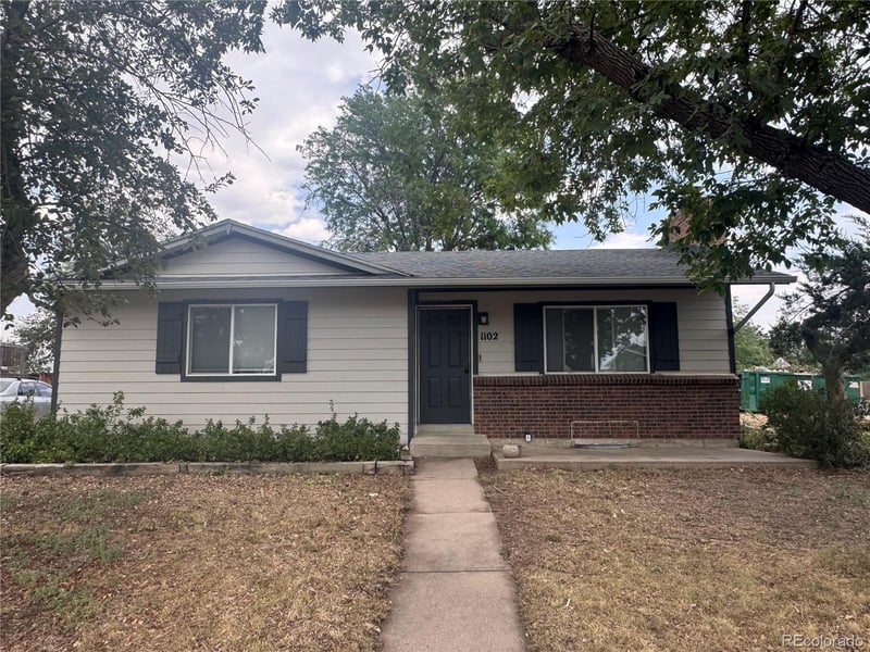 1102 Nucla St, Aurora, CO 80011