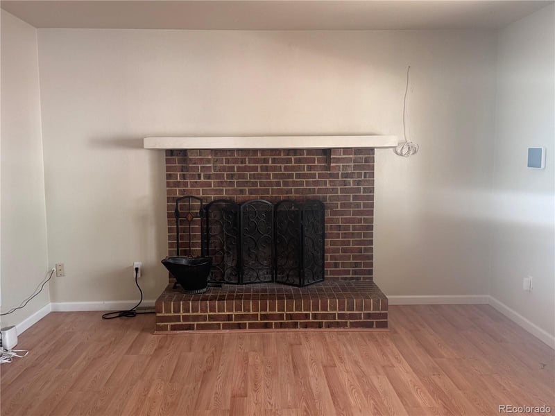 1102 Nucla St, Aurora, CO 80011