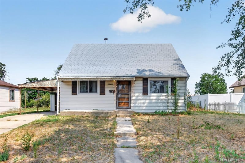 10831 Lowry Pl, Aurora, CO 80010