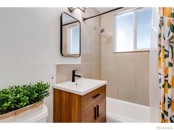 5275 Dudley St, Arvada, CO 80002