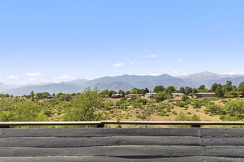 2260 Mesa Rd, Colorado Springs, CO 80904
