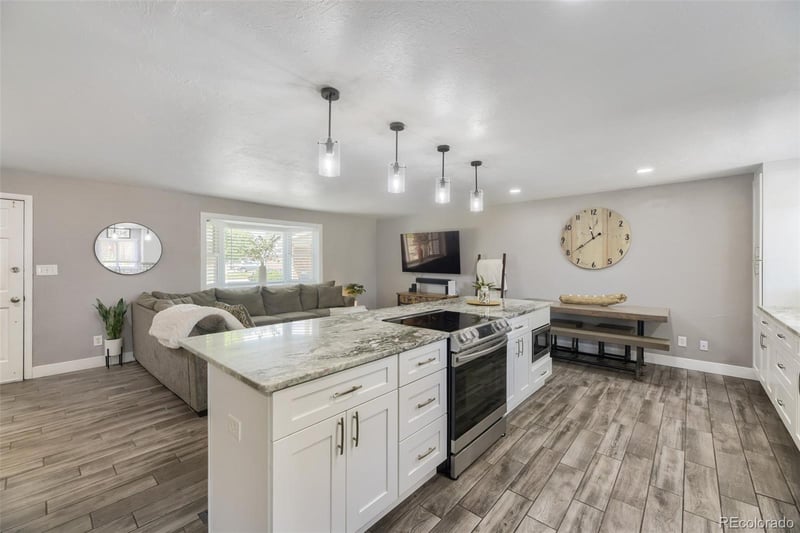 9357 W Brittany Ave, Littleton, CO 80123