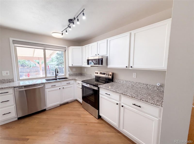 7160 Van Gordon St, Arvada, CO 80004