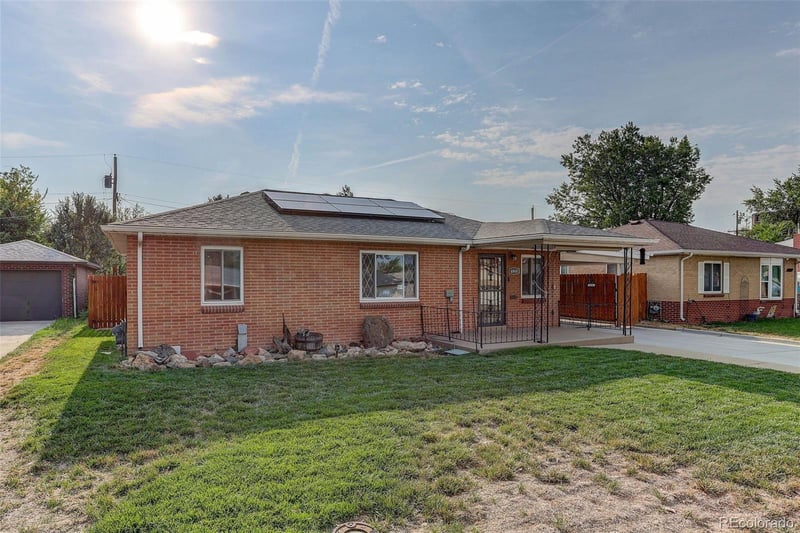 4860 Harlan St, Denver, CO 80212