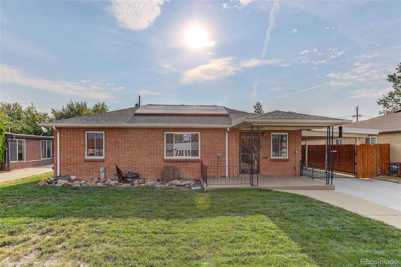 4860 Harlan St, Denver, CO 80212