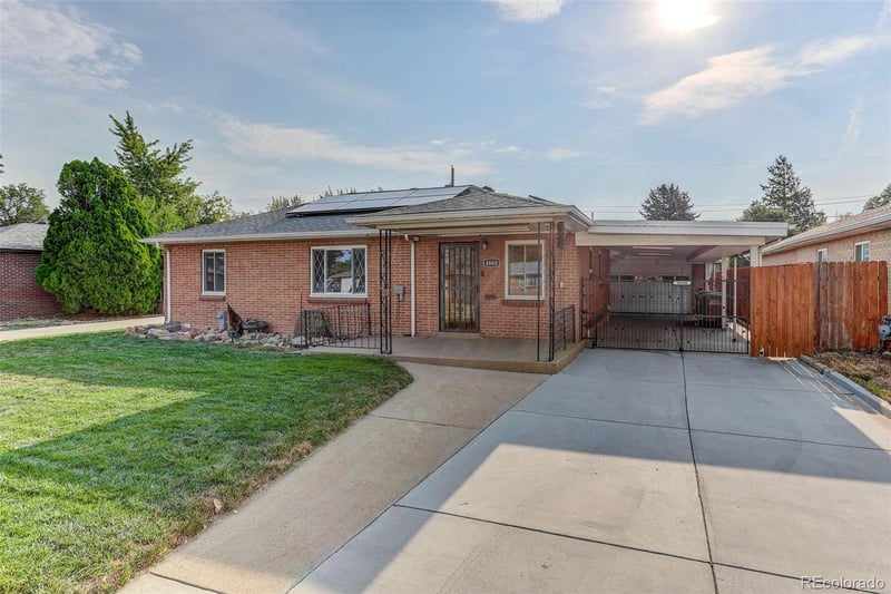 4860 Harlan St, Denver, CO 80212