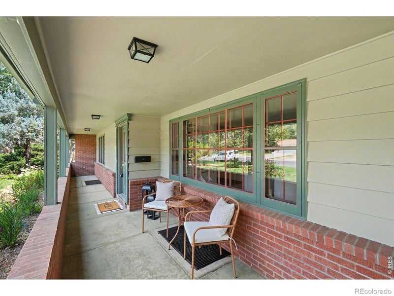 1924 21st Ave Ct, Greeley, CO 80631
