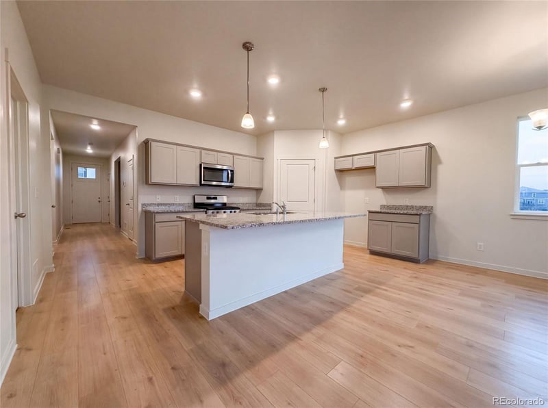 2341 Mountain Sky Dr, Fort Lupton, CO 80621