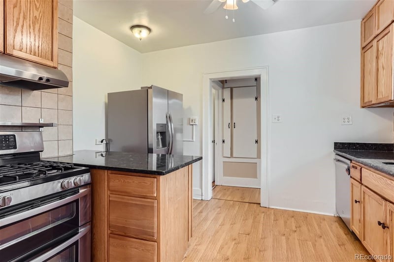2265 Ivy St, Denver, CO 80207