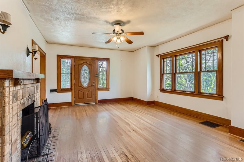 2265 Ivy St, Denver, CO 80207
