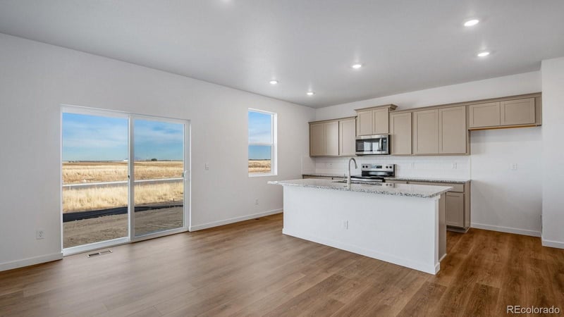43033 Castle Stuart St, Elizabeth, CO 80107